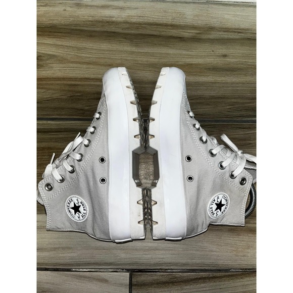 Converse Chuck Taylor All Star Lugged High Canvas Sneakers Women's Size 6 - Picture 2 of 7